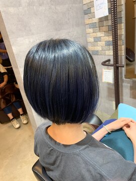 ブレイブ ヘアデザイン(BRaeVE hair design) ネイビーカラー