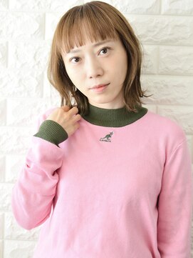 ノイン(noine) 寒い冬こそ、髪色は「ハイトーン」で1人勝ち！