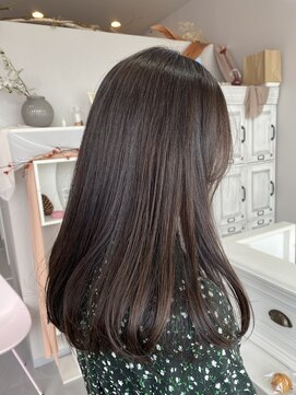 ユルフ(yulf) ぷるんグレージュ♪[津市/久居/津駅/久居駅]