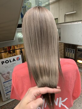 ラフ 難波店(LAFF) #黒髪#ボブルフ#ネビージュ#小顔#ワンレン