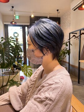 ヘア サロン ルート 幕張(Hair Salon ROUTE) 《大人可愛い》20代30代40代前下がりショート [ROUTE 幕張店]