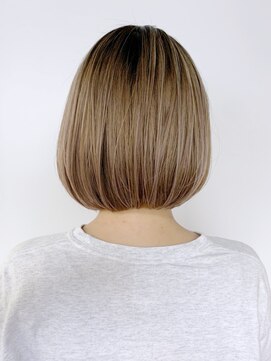 アイティー バイ アルバム 中野店(IT by ALBUM) バレイヤージュボブ_アースカラーくびれヘアツートン_ba361952