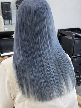 キラ 原宿(KILLA) ◇黒髪/グレーベージュ/レイヤーロング/ダブルカラー/ハイトーン