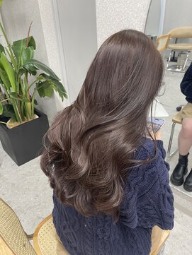 リリー(Lilley) 姫カットレイヤー×くすみベージュ×韓国風巻き(ayana)