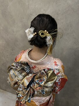 ビーハイブ ギフト(BeeHIVE GIFT) 成人式ヘアセット