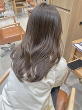 エテレ(etele) ベージュカラー【奥村】