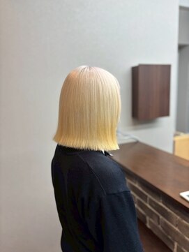 モアムー(Moremuu) ブロンドカラー