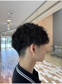 刈り上げマッシュ　なみまきパーマ