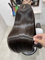 ラナ(Lana)&nbsp;【Lana】美艶髪モカベージュ　艶髪　髪質改善カラー