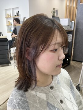 エメヘアデザイン ルイス(Aimer Hair Design Lewis) ミディアムレイヤー/結べるレイヤー/艶髪カット/弘前市