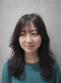 韓国風シースルー前髪×ミディアムレイヤー