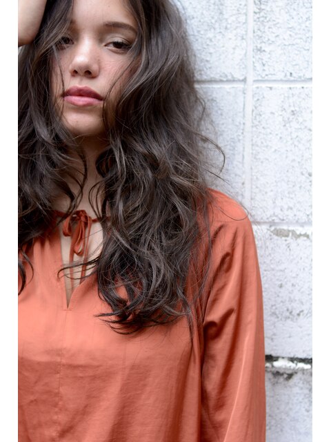 くすみ感 brown × loose wave 01