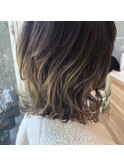 アクセントカラー×イエロー
