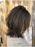 伸ばし途中もかわいい外ハネくびれミディー*Bambi松平愛