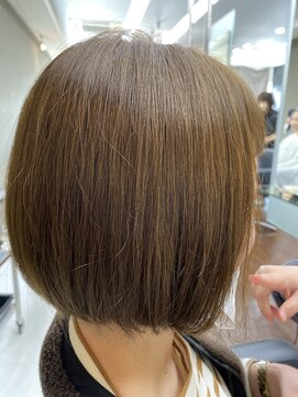 シャンプーボーイエイムス(SHAMPOO BOY aims) ベージュボブ♪♪