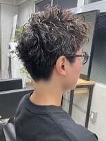 フイ 代々木(Hui)&nbsp;メンズ/アップバング/ツーブロックマッシュ/束感ショート/波巻き