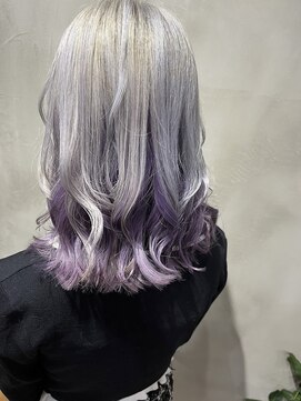 リンダイーロ(Linda Hiro) 【札幌円山】ダブルカラー/デザインカラー/ホワイト/パープル