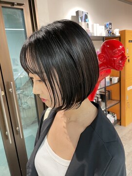 コワファーストナガサキシャンプーボーイ(COIFF1RST NAGASAKI SHAMPOO BOY) 大人ショートボブ×ナチュラルボブ×ミニボブ  20代30代40代