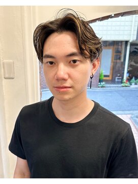 ラレイ ハラジュク(Lalei harajuku) 【白石】センターパート/毛流れパーマ/前髪立ち上げパーマ