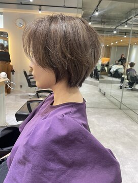 サロンドミルク 新百合ヶ丘店(salon de MiLK) 白髪ぼかしベージュ［新百合ヶ丘/ハイライト/白髪染め］