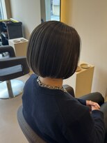 エリスホリエ(Eliss Horie)&nbsp;丸みボブ×アッシュグレー