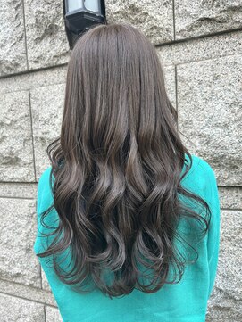 ノーム バイ アウラ(norm. by aura) 透明感カラー　ニュアンスカラー　オリーブベージュ