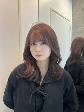 ビューブルー 亀戸錦糸町(VIEW BLUE) 美髪シアーカラーピンクブラウンショートカット切りっぱなしボブ