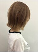 ブリーチなしダブルカラーピンクベージュミディアムボブ30代
