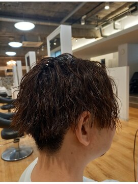 リッシュグランデ(riche GRANDE by CHANDEUR) メンズパーマ