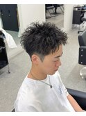 スパイキーショートスパイキーパーマ