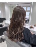 担当/新城 グレージュ×ロングレイヤー