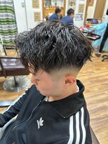 ヘアスタジオ ロメオ(hair studio Romeo)&nbsp;フェードスパイラルツイスパアップバング