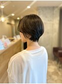白髪ボカシハイライト　ハンサムマッシュショート