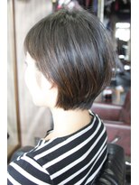 オーバーキャプテンネイキッド(OVER CAPTAIN NAKED) 直毛の方でも♪耳かけラウンドショート