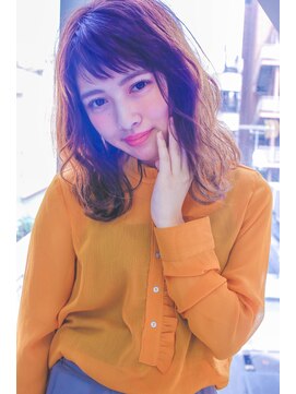 クラン(clan) 重めバングゆるふわロング×ペールピンクベージュ