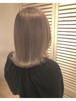 ジーナ 札幌(Zina)&nbsp;【Zina SAPPORO】ダブルカラー・プラチナベージュ