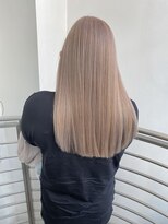 エアー(AIR)&nbsp;うっすら筋感ベージュ《蒲田　AIR    志田》　20代