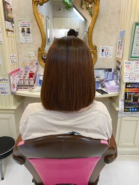 美容室 ティンカーベル ストレボトリートメント