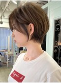 大人美人ショートボブハイライト透明感カラーイルミナカラー