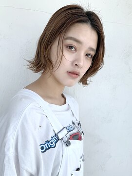 アイティー バイ アルバム 中野店(IT by ALBUM) ボブウェーブ_くびれヘアツートンカラーアースカラー_57220