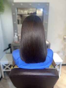 アールサロン アオヤマ(Rr SALON AOYAMA) プラチナR.has