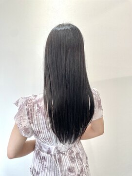 ラベスト バイ セロ 池袋メトロポリタン前(LOVEST by CERO) サラ艶ストレートロングヘア /髪質改善/髪質改善トリートメント