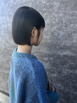 カミユイドコ ニン(kamiyuidoko nin) アゴライン切っぱなしボブ