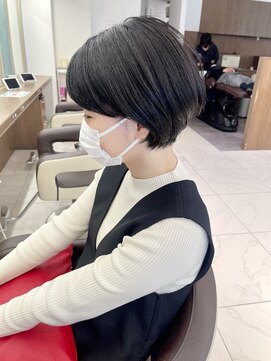 アッシュ 下北沢店(Ash) 黒髪でもかるさとおさまりのあるショートボブ