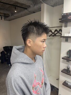イーナ(iina) フェード アップバング