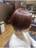 チェリーレッドショートボブ