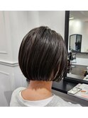 首元スッキリボブ。