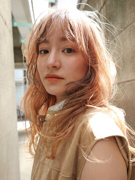 トレンチ(TRENCH) レイヤーカット ブリーチ ベージュ 髪質改善