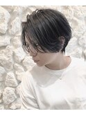 #ダークアッシュ#センター分け＃ハンサムショート