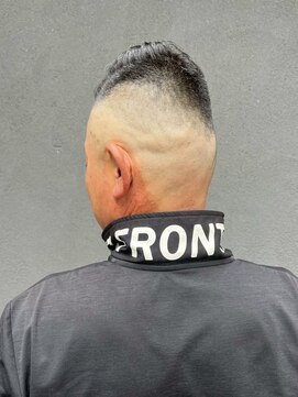 ミナト(minato) 攻めハイフェード【大人世代/清潔感/メンズ/ベリーショート】